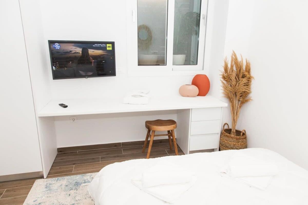 Comfortable 2 Bd Apt Near Sintagma Square Athens Ngoại thất bức ảnh