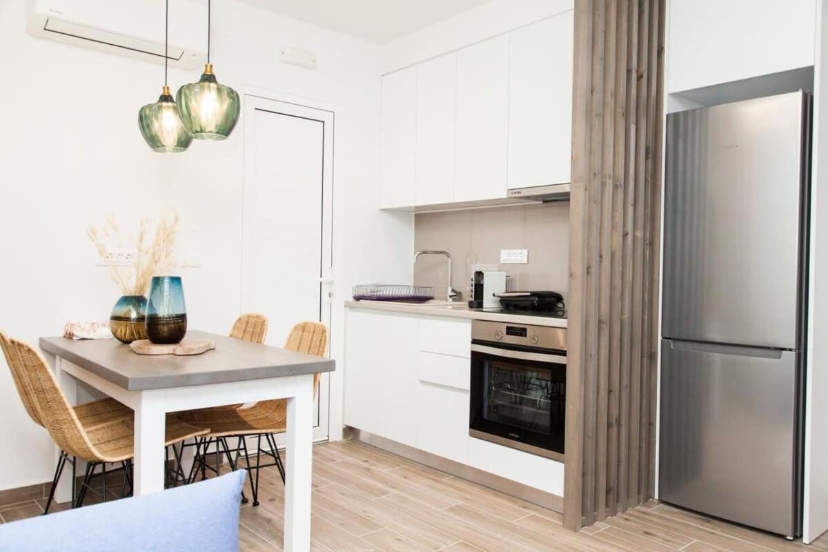Comfortable 2 Bd Apt Near Sintagma Square Athens Ngoại thất bức ảnh