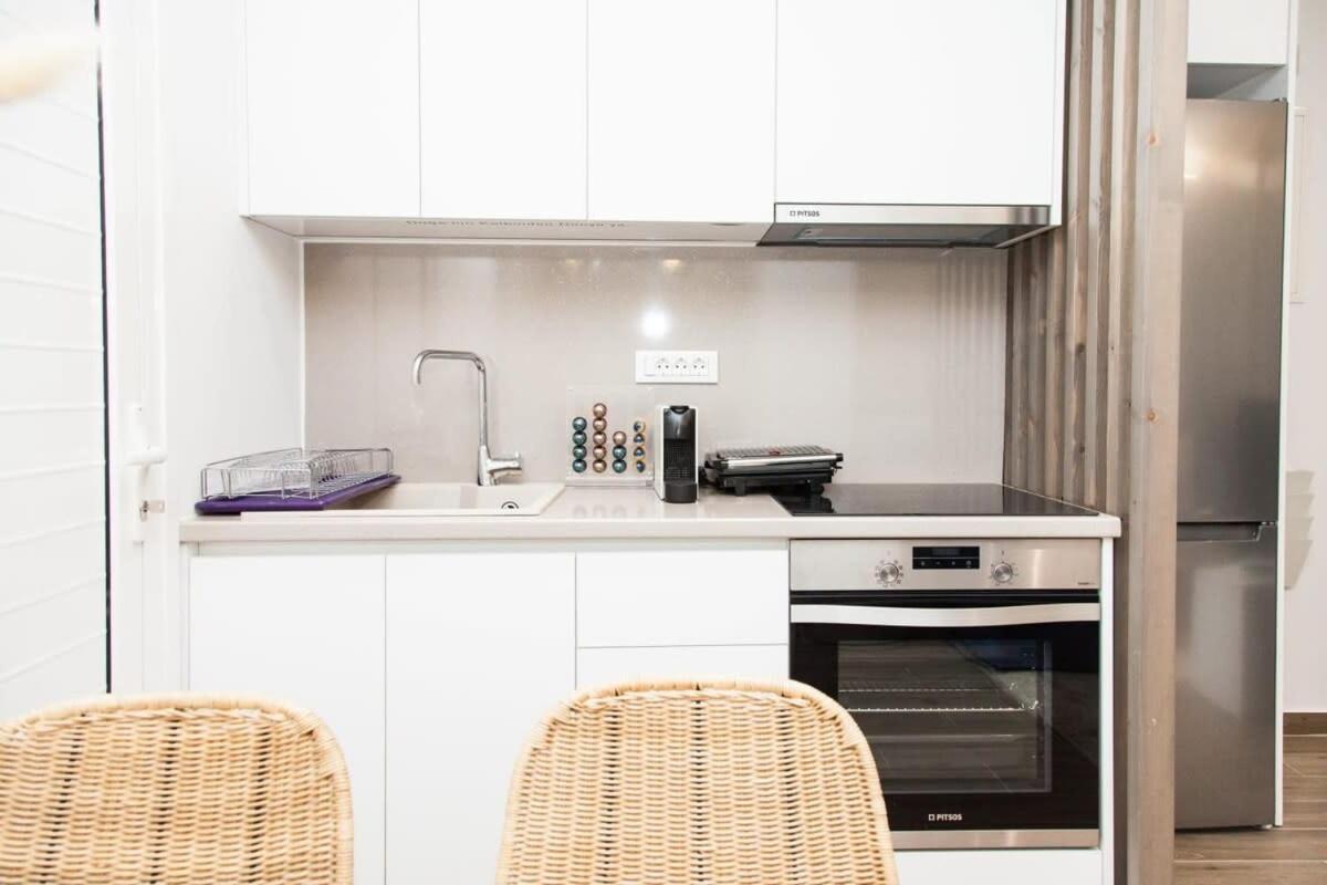 Comfortable 2 Bd Apt Near Sintagma Square Athens Ngoại thất bức ảnh